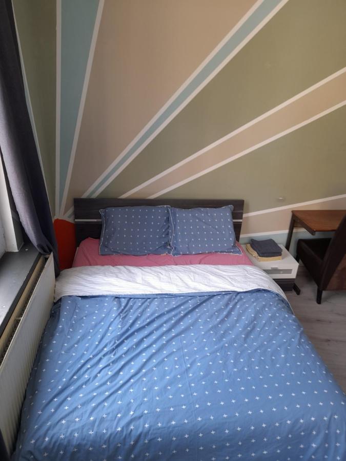 Large Room In House W Shared Kitchen & Bathroom W Free Parking Bluecard Antwerp Luaran gambar